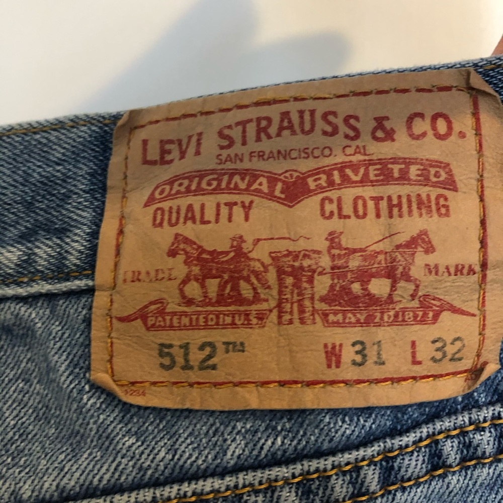 Levi jeans